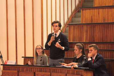 Finał pierwszego turnieju oksfordzkich debat historycznych dla studentów – 23 listopada 2018. Fot. Piotr Życieński (IPN)