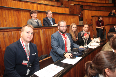 Finał pierwszego turnieju oksfordzkich debat historycznych dla studentów – 23 listopada 2018. Fot. Piotr Życieński (IPN)