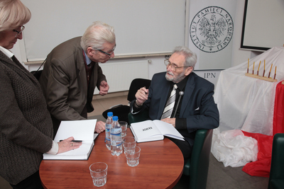 Spektakl według „Głosów” Bohdana Urbankowskiego oraz prezentacja książki – 28 listopada 2018. Fot. Piotr Życieński (IPN)