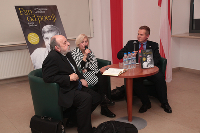 Premiera książki Joanny Siedleckiej „Pan od poezji. O Zbigniewie Herbercie” – 5 grudnia 2018. Fot. Piotr Życieński (IPN)