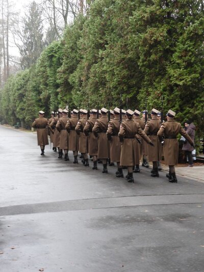 Uroczystość poświęcenia pomnika na mogile Walerego Sławka – 6 grudnia 2018. Fot. Mateusz Niegowski (IPN)