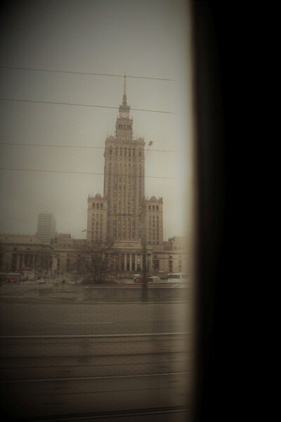 Autobus stanu wojennego na ulicach Warszawy – 13 grudnia 2018