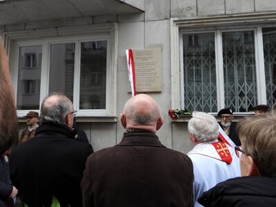 Uroczystość odsłonięcia tablicy pamiątkowej poświęconej Janowi Rodowiczowi „Anodzie” – Warszawa, 18 grudnia 2018 (fot. Mateusz Niegowski)