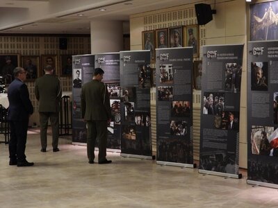 Wystawa pt. „Janusz Brochwicz-Lewiński »Gryf«” (Fot. Mateusz Niegowski)