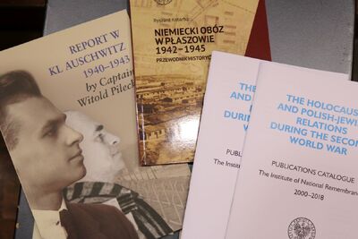 Materiały IPN prezentowane na uroczystościach poświęconych ofiarom obozów koncentracyjnych – Bari, 21 stycznia 2019. Fot. Mediateca Regionalna w Bari