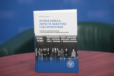 Z cyklu „Tajemnice bezpieki” dyskusja wokół książki Daniela Wicentego „Zgniłe jabłka, zepsute skrzynki i złe powietrze...” – Warszawa, 25 lutego 2019. Fot. Piotr Życieński (IPN)