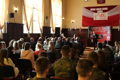 Odsłonięcie tablicy upamiętniającej antykomunistyczną organizację „Młodzieżowe Siły Zbrojne” – Wschowa, 27 lutego 2019