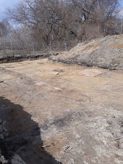 Poszukiwanie miejsc pochówku ofiar komunizmu przy ul. Rostafińskich w Warszawie