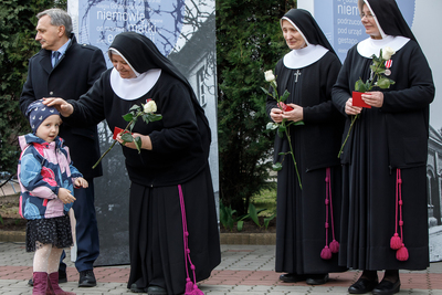 Odsłonięcie tablicy i wernisaż wystawy IPN w hołdzie Matce Matyldzie Getter i Siostrom Franciszkankom Rodziny Maryi – Warszawa, 24 marca 2019. Fot. Sławek Kasper (IPN)