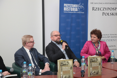 Prezentacja książki Małgorzaty Dygas „Perły, perełki Rzeczypospolitej. Prekursorzy, przedsiębiorcy, patrioci” – Warszawa, 2 kwietnia 2019. Fot. Piotr Życieński (IPN)