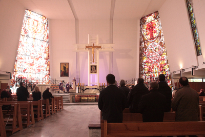 Sanktuarium św. Andrzeja Boboli w Warszawie. Msza święta za śp. Janusza Kurtykę oraz śp. Janusza Krupskiego. Fot. Piotr Życieński (IPN)