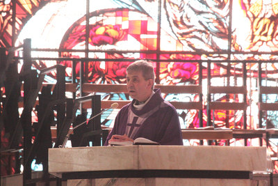 Sanktuarium św. Andrzeja Boboli w Warszawie. Msza święta za śp. Janusza Kurtykę oraz śp. Janusza Krupskiego. Fot. Piotr Życieński (IPN)