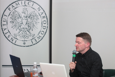 Łukasz Ulatowski. „Nie tylko Enigma…” – spotkanie z cyklu „Tajemnice wywiadu” – Warszawa, 12 kwietnia 2019. Fot. Piotr Życieński (IPN)