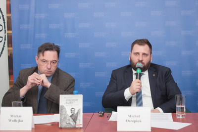 Dyskusja wokół książki Michała Ostapiuka „Komendant »Bury«. Biografia kpt. Romualda Adama Rajsa »Burego« 1913–1949” – Warszawa, 15 kwietnia 2019. Fot. Piotr Życieński (IPN)