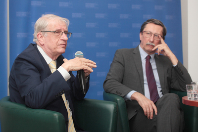 Z cyklu „Kościół – Naród – Państwo, czyli niezwykły wiek XX w dziejach Polski” – dyskusja o gospodarce PRL – Warszawa, 24 kwietnia 2019. Fot. Piotr Życieński (IPN)