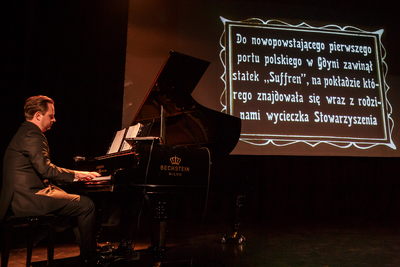 Projekcja filmu dokumentalnego „Z wycieczki Stowarzyszenia Weteranów do Polski” – Wilno, 25 kwietnia 2019. Fot. Sławek Kasper (IPN)