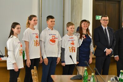 Turniej oksfordzkich debat historycznych dla młodzieży polonijnej i polskiej mieszkającej poza granicami kraju – Warszawa, 27–28 kwietnia 2019 (fot. Sejm RP)