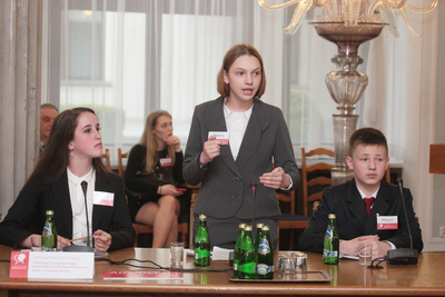 Turniej oksfordzkich debat historycznych dla młodzieży polonijnej i polskiej mieszkającej poza granicami kraju – Warszawa, 27–28 kwietnia 2019. Fot. Piotr Życieński (IPN)