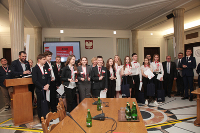 Turniej oksfordzkich debat historycznych dla młodzieży polonijnej i polskiej mieszkającej poza granicami kraju – Warszawa, 27–28 kwietnia 2019. Fot. Piotr Życieński (IPN)