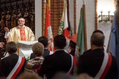 Obchody rozpoczęła Msza św. w Bazylice Archikatedralnej p.w. Męczeństwa św. Jana Chrzciciela w Warszawie. Fot. Sławek Kasper (IPN)