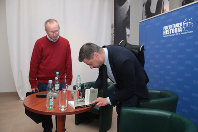 Spotkanie z cyklu „Kościół – Naród – Państwo, czyli niezwykły wiek XX w dziejach Polski”. Fot. Piotr Życieński (IPN)