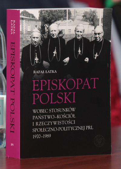 Promocja książki Rafała Łatki „Episkopat Polski wobec stosunków państwo – Kościół i rzeczywistości społeczno-politycznej PRL 1970–1989”. Fot. Piotr Życieński (IPN)