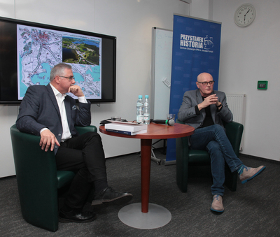 Spotkanie „Między stadionem a brzegiem jeziora… Z dziejów sportu i turystyki na Warmii i Mazurach”. Fot. Piotr Życieński (IPN)