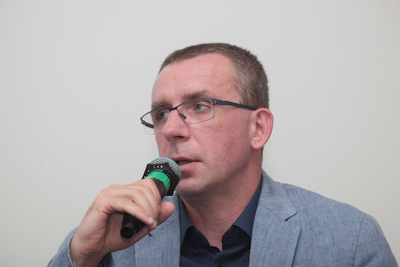 Prowadzący spotkanie Rafał Dudkiewicz. Fot. Piotr Życieński (IPN)