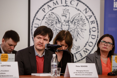 Konferencja prasowa z udziałem członków Platformy Europejskiej Pamięci i Sumienia oraz przedstawicieli IPN – 23 maja 2019. Fot. Sławek Kasper (IPN)