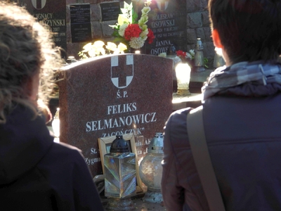 Wizyta na Cmentarzu Garnizonowym w Gdańsk fot. Mateusz Niegowski