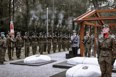 Uroczystości upamiętniające żołnierzy z oddziału NSZ kpt. Henryka Flamego ps. „Bartek” – Stary Grodków, 5 czerwca 2019. Fot. Sławek Kasper (IPN)