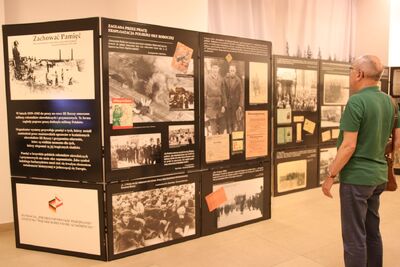 Wystawa „Zachować pamięć. Praca przymusowa i niewolnicza obywateli polskich na rzecz III Rzeszy w latach 1939–1945” – Warszawa, 5–17 czerwca 2019. Fot. Aleksandra Wierzchowska (IPN)