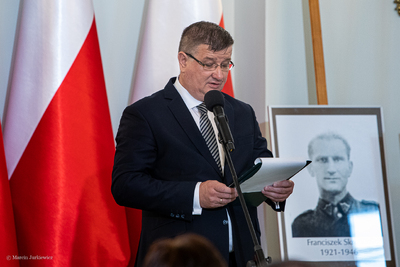 Adam Pyś, przedstawiciel rodzin. Uroczystość wręczenia not identyfikacyjnych – Warszawa, 17 czerwca 2019. Fot. Marcin Jurkiewicz (IPN)