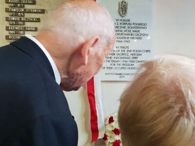 Odsłonięcie tablicy poświęconej żołnierzom 2 Korpusu Polskiego – Londyn, 21 lipca 2019. Fot. Sławek Kasper (IPN)