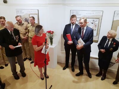 Otwarcie wystawy IPN „Dzieje 2 Korpusu… inaczej! Karykatury autorstwa Mieczysława Kuczyńskiego” w galerii POSK w Londynie – 21 lipca 2019. Fot. Sławek Kasper (IPN)