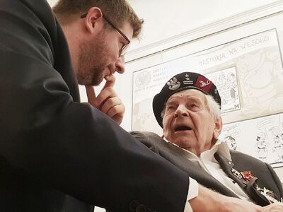 Otwarcie wystawy IPN „Dzieje 2 Korpusu… inaczej! Karykatury autorstwa Mieczysława Kuczyńskiego” w galerii POSK w Londynie – 21 lipca 2019. Fot. Sławek Kasper (IPN)