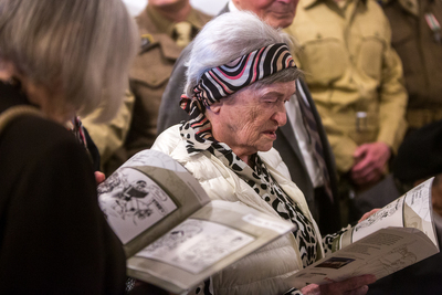 Otwarcie wystawy IPN „Dzieje 2 Korpusu… inaczej! Karykatury autorstwa Mieczysława Kuczyńskiego” w galerii POSK w Londynie – 21 lipca 2019. Fot. Sławek Kasper (IPN)