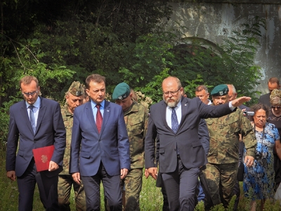 dr Piotr Oleńczak, Minister Mariusz Błaszczak, Dyrektor Adam Siwek fot. Mateusz Niegowski BUWiM