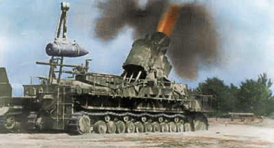 Niemiecki moździerz typu „Karl” ostrzeliwujący Warszawę. Fot. domena publiczna; koloryzacja: Mikołaj Kaczmarek