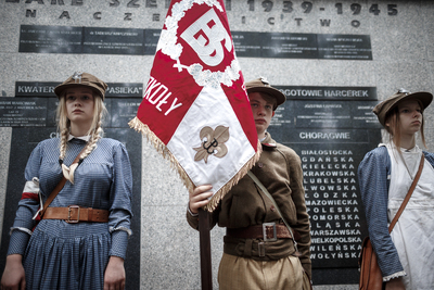Uroczystości pod pomnikiem Gloria Victis na Powązkach – 1 sierpnia 2019. Fot. Sławek Kasper (IPN)