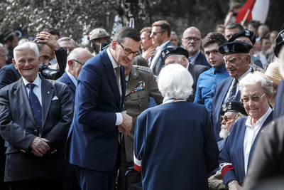 Uroczystości pod pomnikiem Gloria Victis na Powązkach – 1 sierpnia 2019. Fot. Sławek Kasper (IPN)