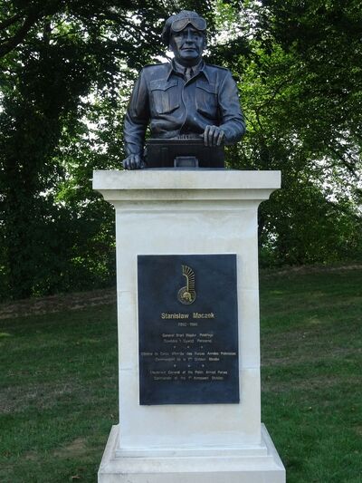 Międzynarodowy Motocyklowy Rajd „Śladami gąsienic Pierwszej Dywizji Pancernej gen. Maczka”