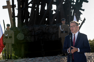 Uroczystość ku czci ofiar „operacji polskiej” NKWD – 11 sierpnia 2019. Fot. Marcin Jurkiewicz (IPN)