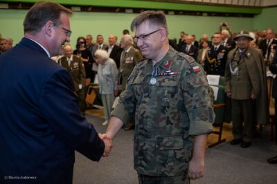 Dr Wojciech Muszyński odznaczony medalem Pro Bono Poloniae – 11 sierpnia 2019. Fot. Marcin Jurkiewicz (IPN)