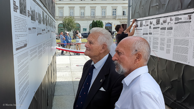 Otwarcie wystawy „Ściany totalitaryzmów. Polska 1939–1945” – Warszawa, 22 sierpnia 2019. Fot. Marcin Jurkiewicz (IPN)