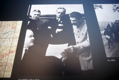 Wystawa IPN „Ściany totalitaryzmów. Polska 1939–1945” w Warszawie. Fot. Sławek Kasper (IPN)