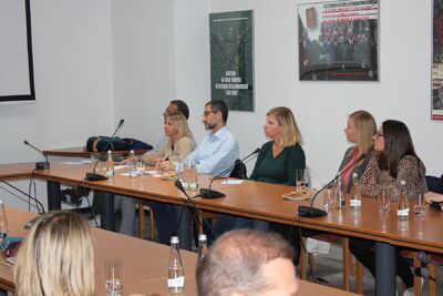 Sędziowie i prokuratorzy – stażyści programu Europejskiej Sieci Szkolenia Kadr Wymiaru Sprawiedliwości z wizytą w IPN – 3 września 2019