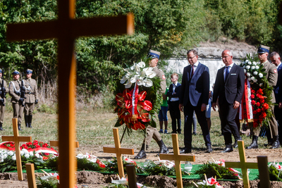 Pogrzeb ofiar niemieckiego terroru na terenie Fortu III – Pomiechówek, 5 września 2019. Fot. Sławek Kasper (IPN)