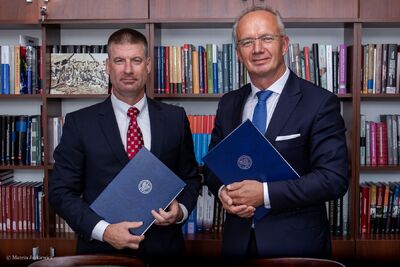 Podpisanie umowy między IPN a DPAA – Warszawa, 11 września 2019. Fot. Marcin Jurkiewicz (IPN).