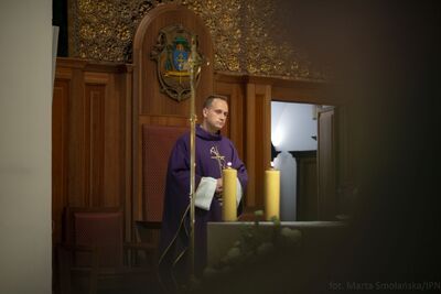 Uroczystości pogrzebowe ofiar zbrodni komunistycznych odnalezionych na „Łączce” – Katedra Polowa WP w Warszawie, 22 września 2019. Fot. Marta Smolańska (BPiI IPN)